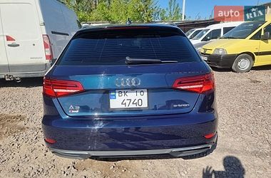 Хетчбек Audi A3 2017 в Кременці фото 10 Хетчбек Audi A3 2017 в Кременці
