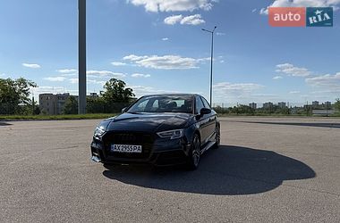 Седан Audi A3 2017 в Харкові