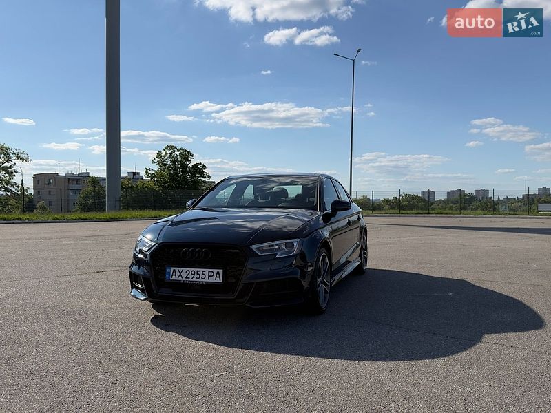 Седан Audi A3 2017 в Харкові
