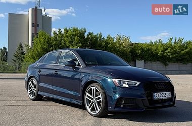 Седан Audi A3 2017 в Харкові