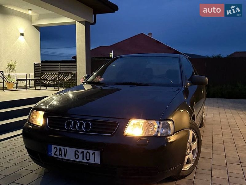 Хэтчбек Audi A3 1999 в Виноградове фото Хэтчбек Audi A3 1999 в Виноградове