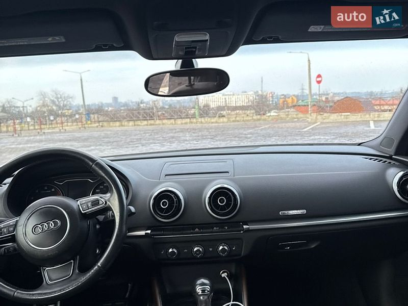 Седан Audi A3 2014 в Харкові
