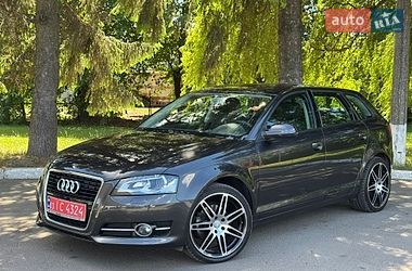 Хэтчбек Audi A3 2010 в Луцке