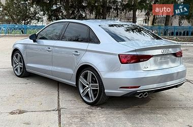 Седан Audi A3 2016 в Харкові