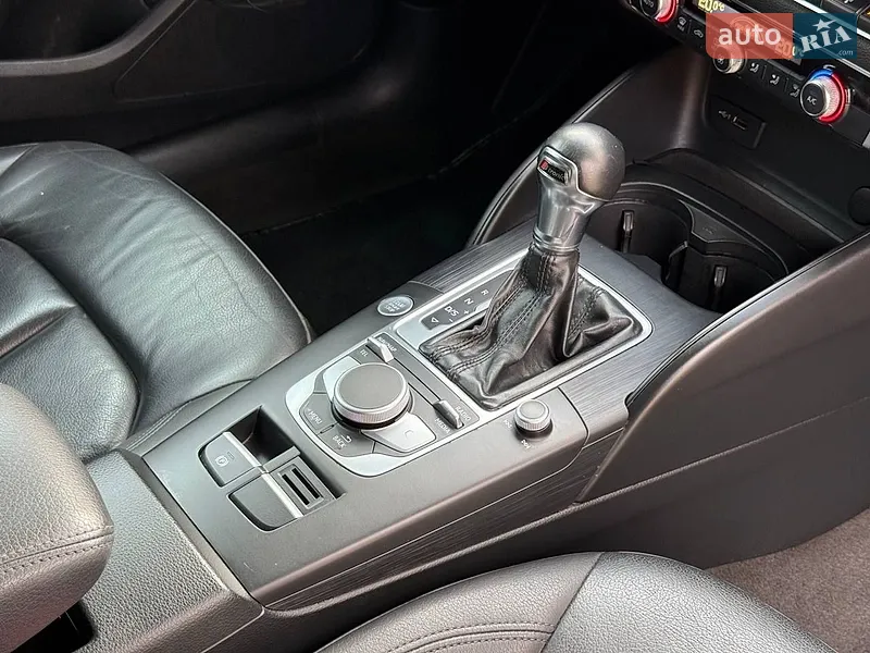 Audi A3 2016 VIN WAUAUGFFXH1042143 фото оголошення 13 з 59