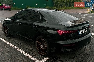 Седан Audi A3 2022 в Киеве