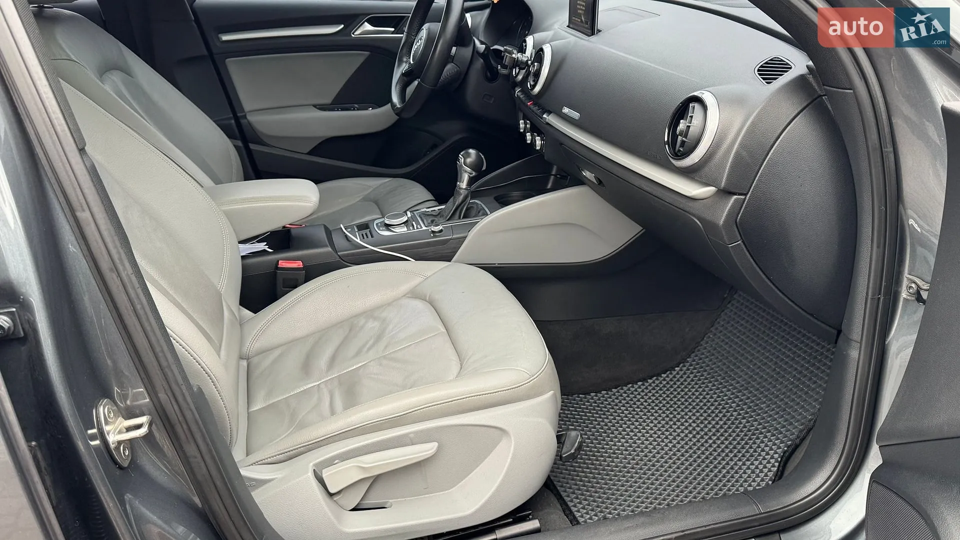 2016 Audi A3 - мініатюра 32