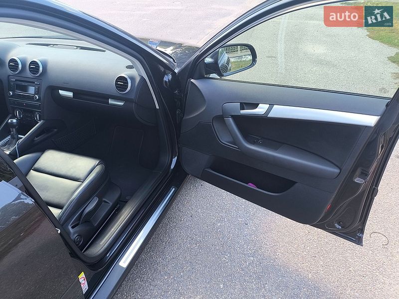 Хетчбек Audi A3 2011 в Кропивницькому