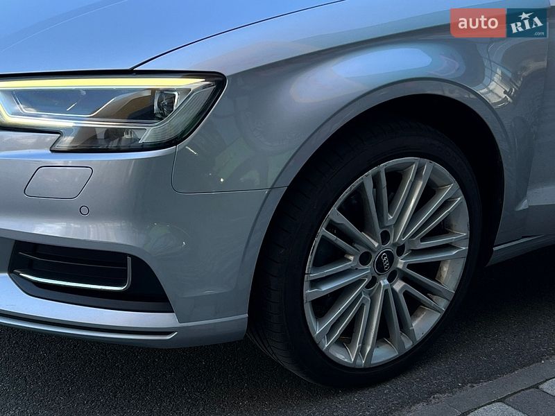 Седан Audi A3 2017 в Києві