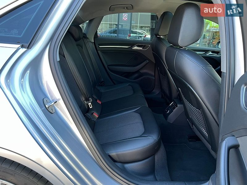 Седан Audi A3 2017 в Києві