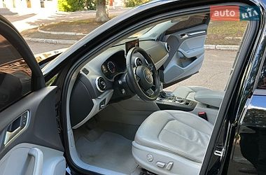 Седан Audi A3 2015 в Смілі