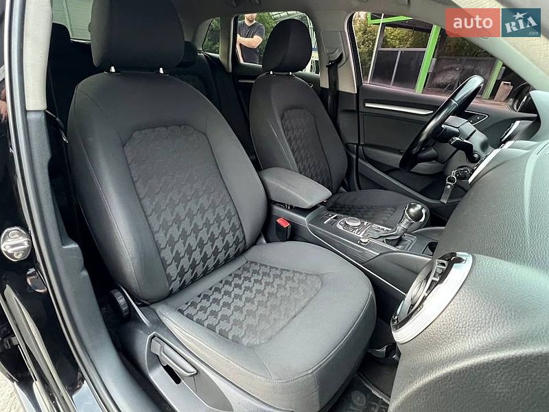 Хэтчбек Audi A3 2014 в Киеве
