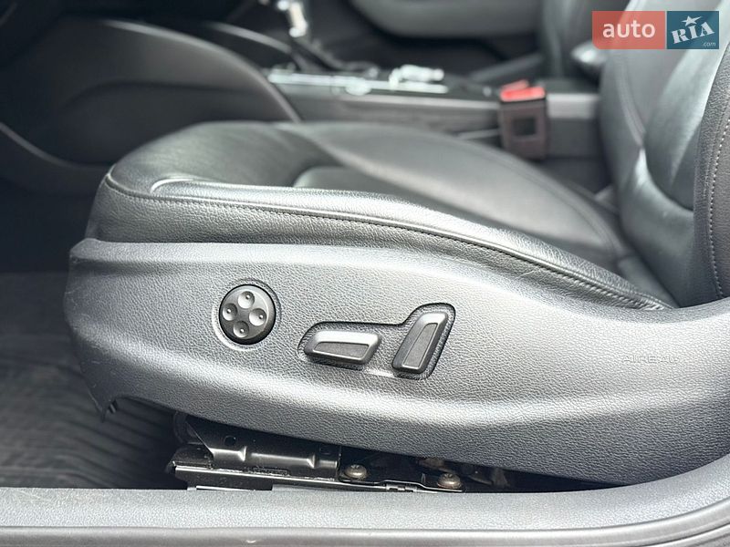 Седан Audi A3 2019 в Ровно