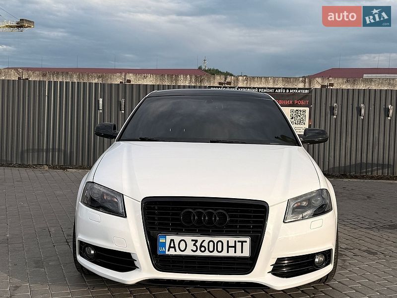 Хэтчбек Audi A3 2011 в Мукачево