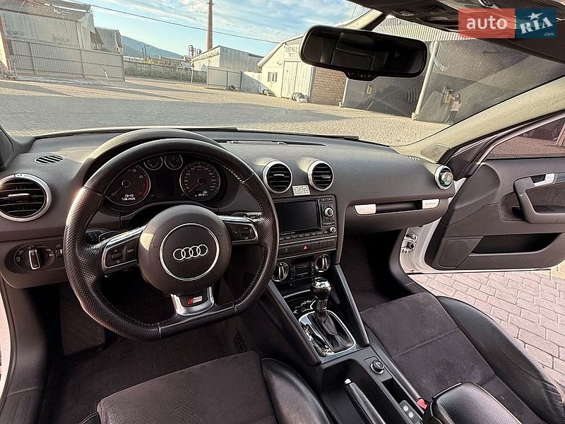 Хэтчбек Audi A3 2011 в Мукачево