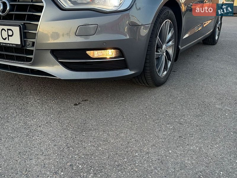 Хэтчбек Audi A3 2016 в Полтаве