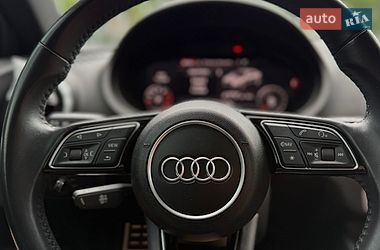 Седан Audi A3 2018 в Запоріжжі
