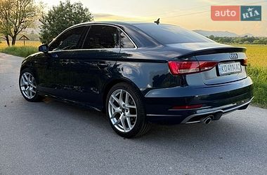 Седан Audi A3 2019 в Хусті