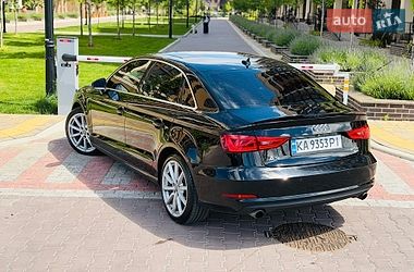 Седан Audi A3 2014 в Києві