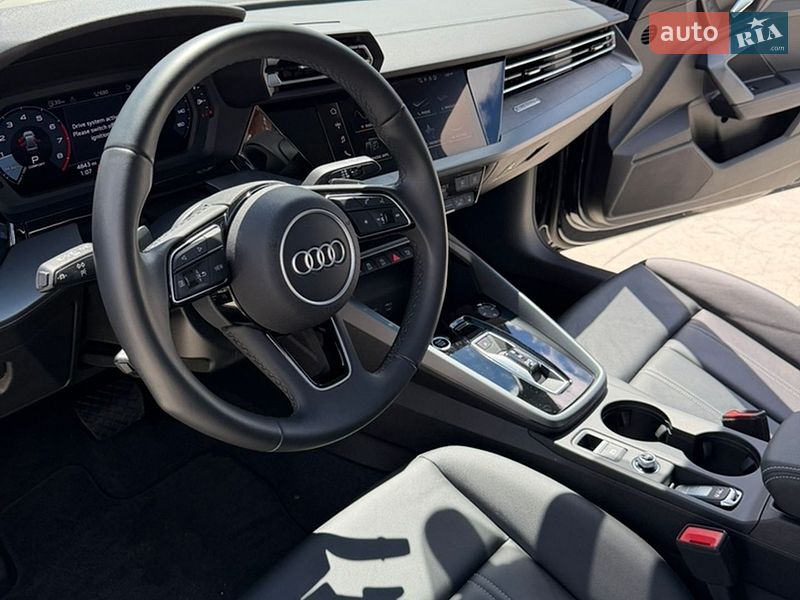 Седан Audi A3 2024 в Киеве