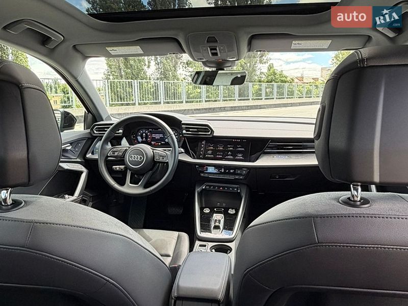 Седан Audi A3 2024 в Киеве