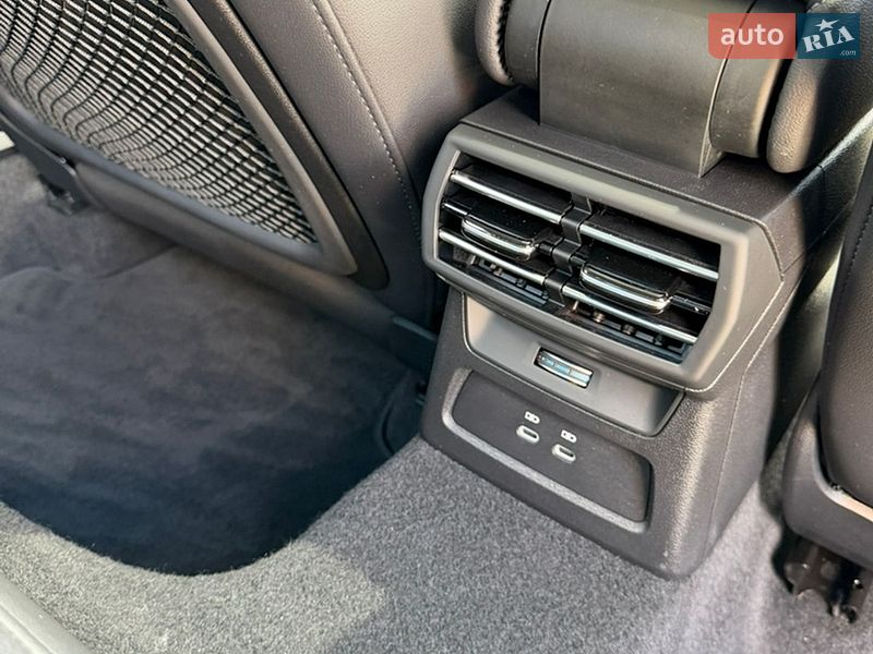Седан Audi A3 2024 в Киеве