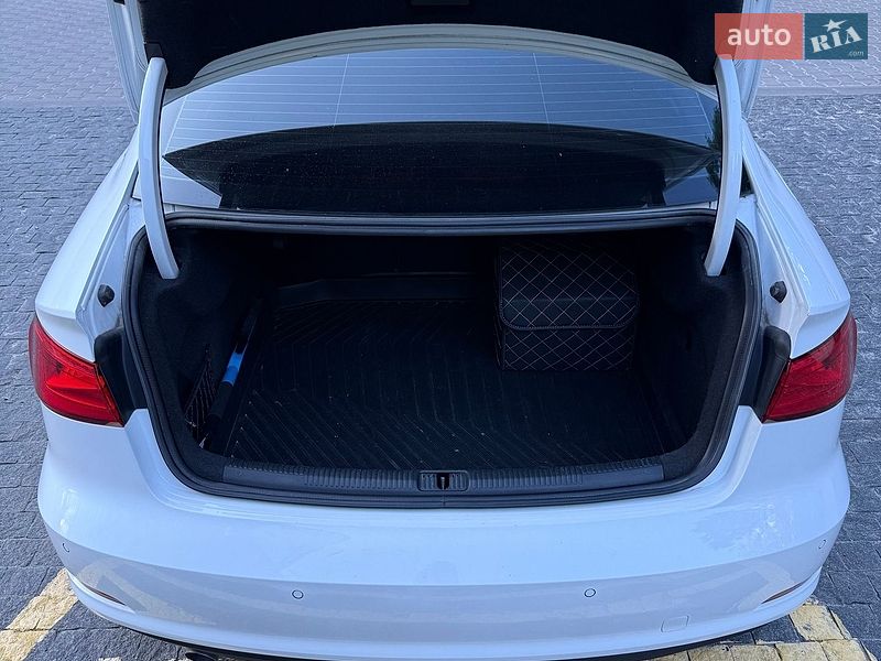 Седан Audi A3 2015 в Киеве фото 26 Седан Audi A3 2015 в Киеве