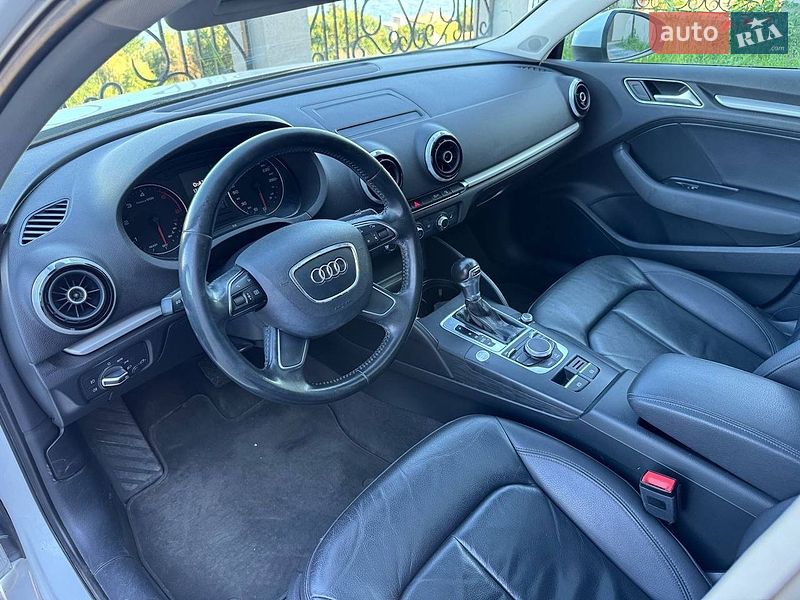 Седан Audi A3 2015 в Одессе