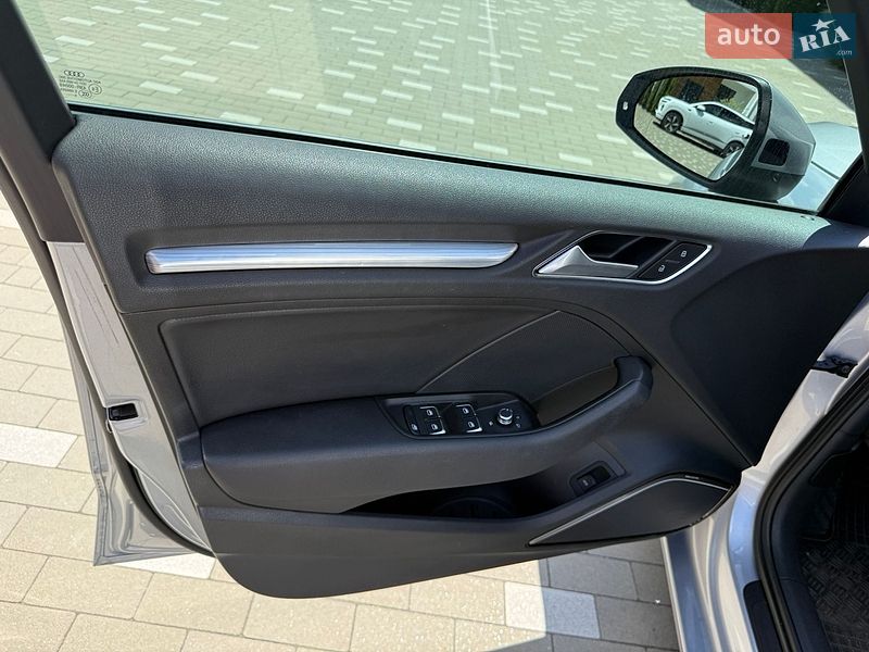 Седан Audi A3 2015 в Києві