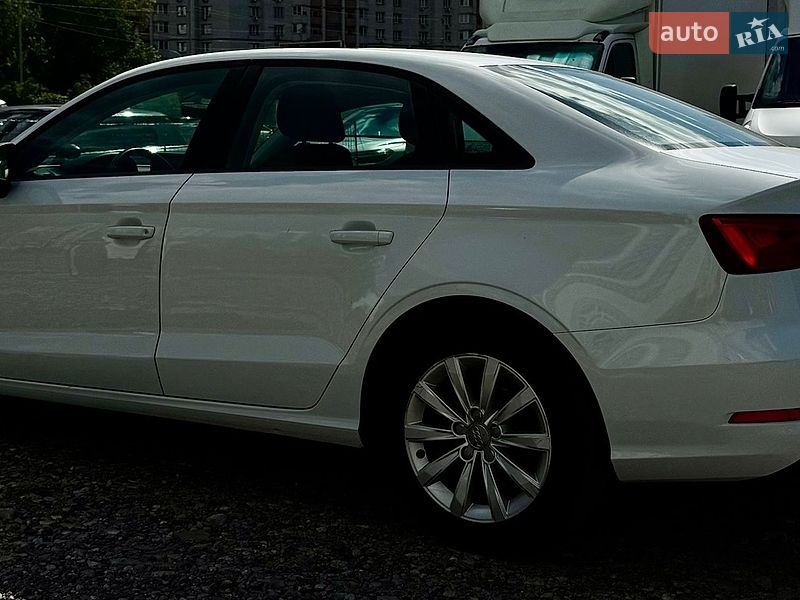 Седан Audi A3 2015 в Києві фото 16 Седан Audi A3 2015 в Києві