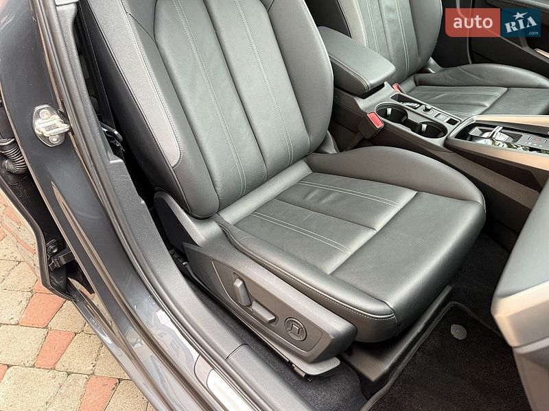 Седан Audi A3 2022 в Чернівцях