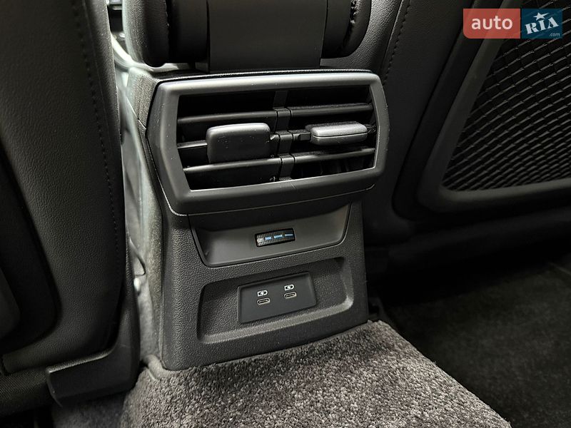 Седан Audi A3 2022 в Чернівцях