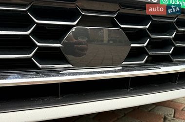 Седан Audi A3 2022 в Чернівцях