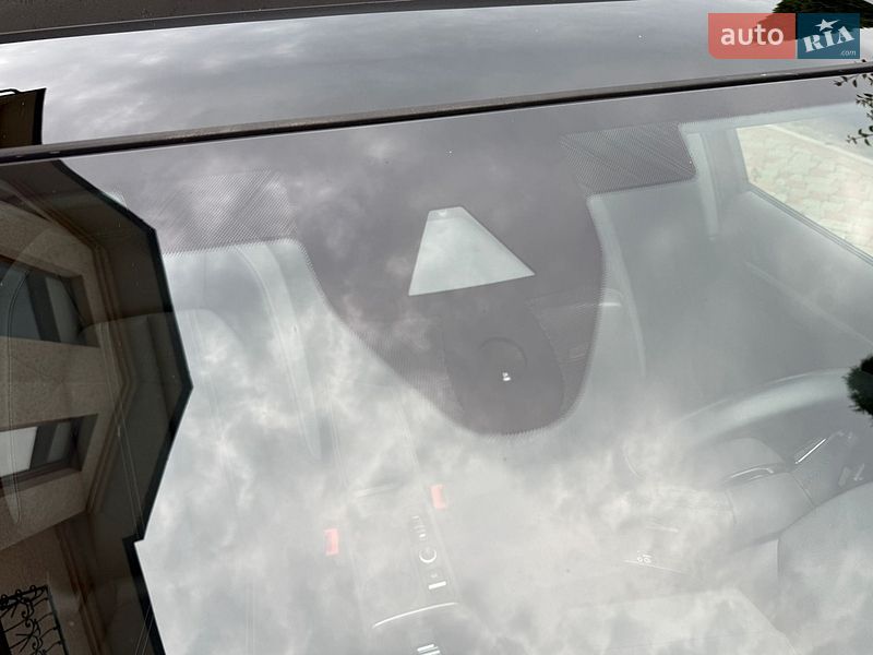 Седан Audi A3 2022 в Чернівцях