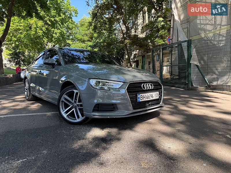 Седан Audi A3 2019 в Одесі