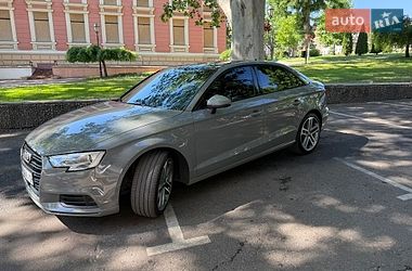 Седан Audi A3 2019 в Одесі