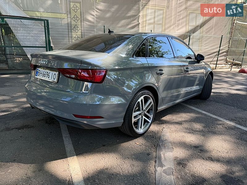 Седан Audi A3 2019 в Одесі