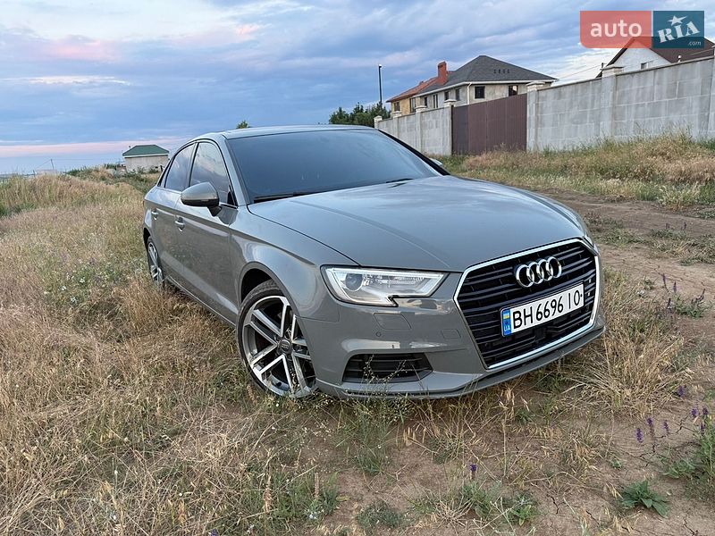 Седан Audi A3 2019 в Одесі