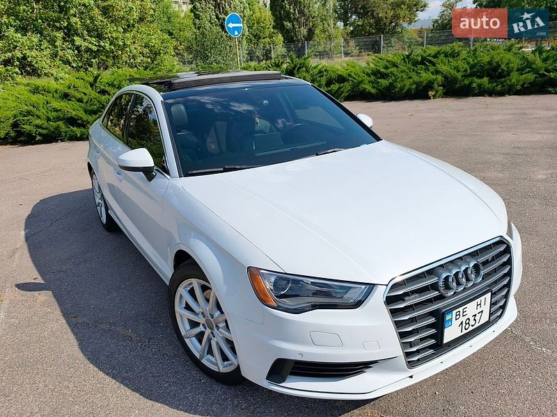 Седан Audi A3 2015 в Николаеве