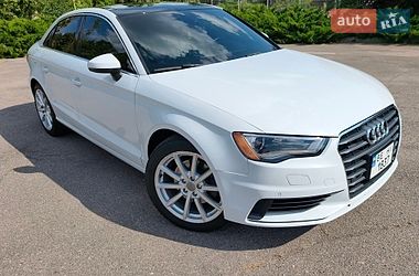 Седан Audi A3 2015 в Николаеве
