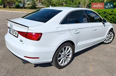 Седан Audi A3 2015 в Николаеве