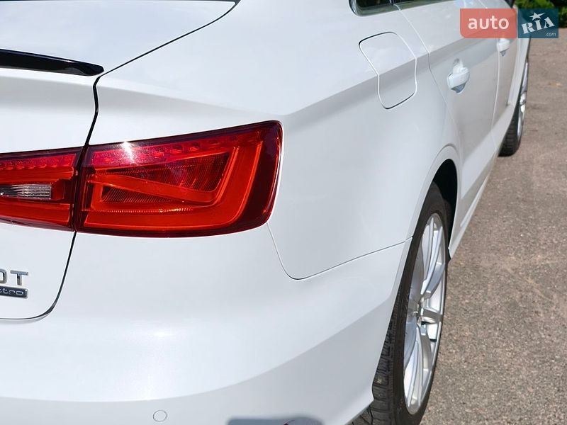 Седан Audi A3 2015 в Николаеве