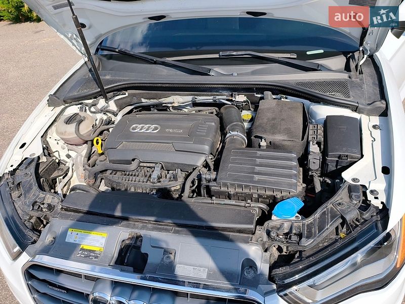 Седан Audi A3 2015 в Николаеве
