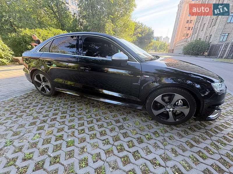 Audi A3 2016 VIN WAUJ8GFF0H1017062 фото оголошення 11 з 67
