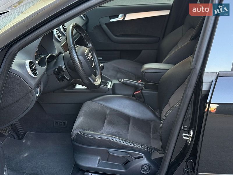 Хэтчбек Audi A3 2009 в Киеве