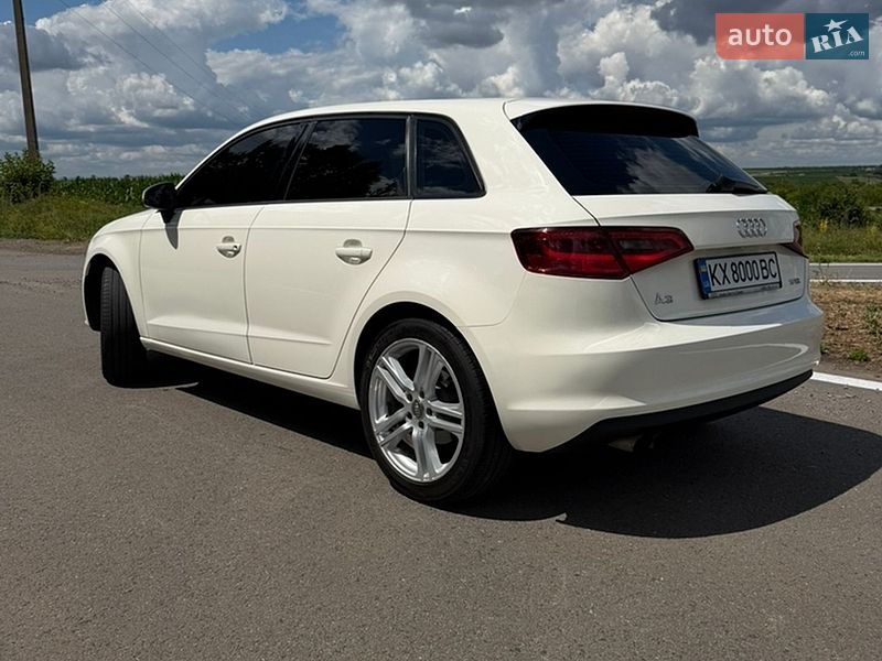 Хэтчбек Audi A3 2013 в Харькове