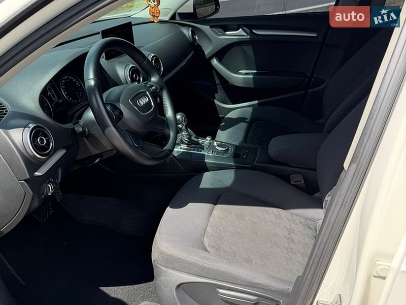 Хэтчбек Audi A3 2013 в Харькове