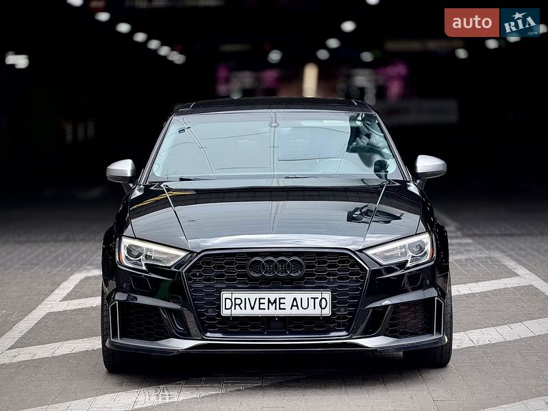 Седан Audi A3 2016 в Киеве