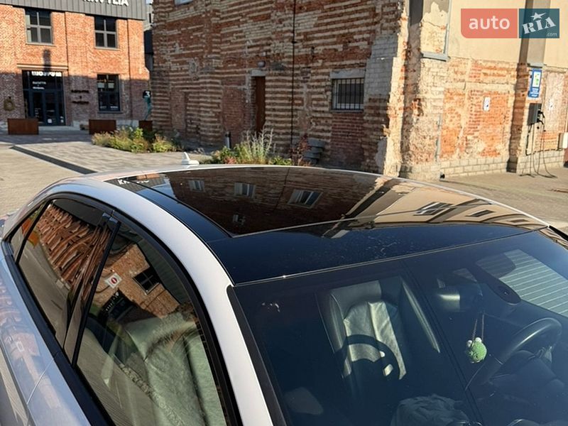Седан Audi A3 2015 в Львове
