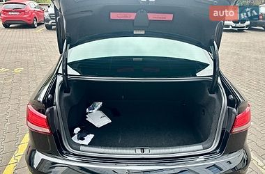 Седан Audi A3 2018 в Киеве